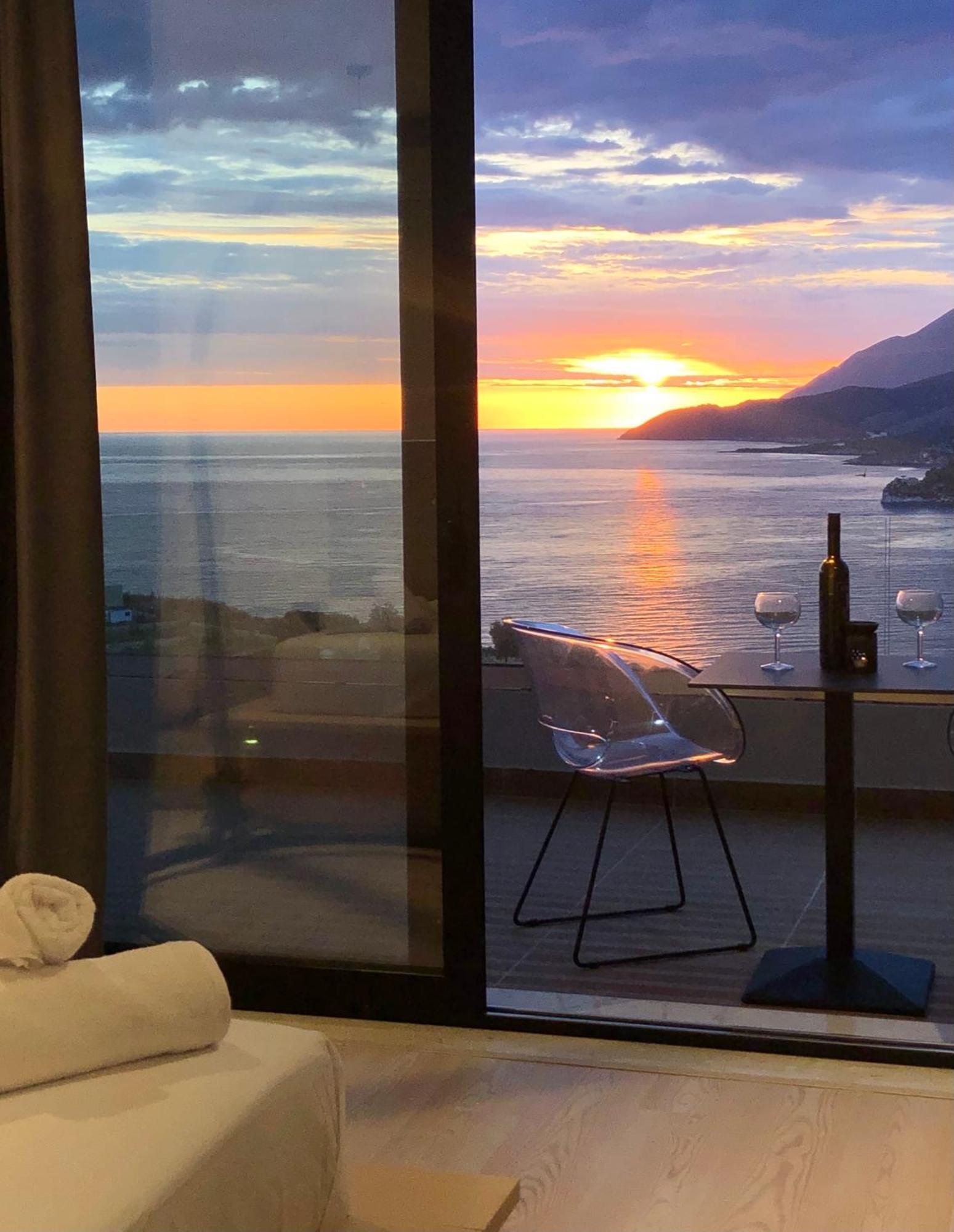 Anassa Suites Himare Exterior foto