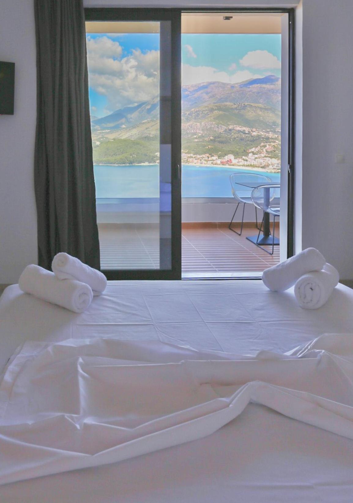 Anassa Suites Himare Exterior foto